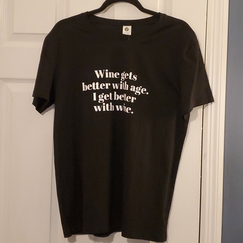Rosepark Wine Gets Better Graphic Cute T shirt XL